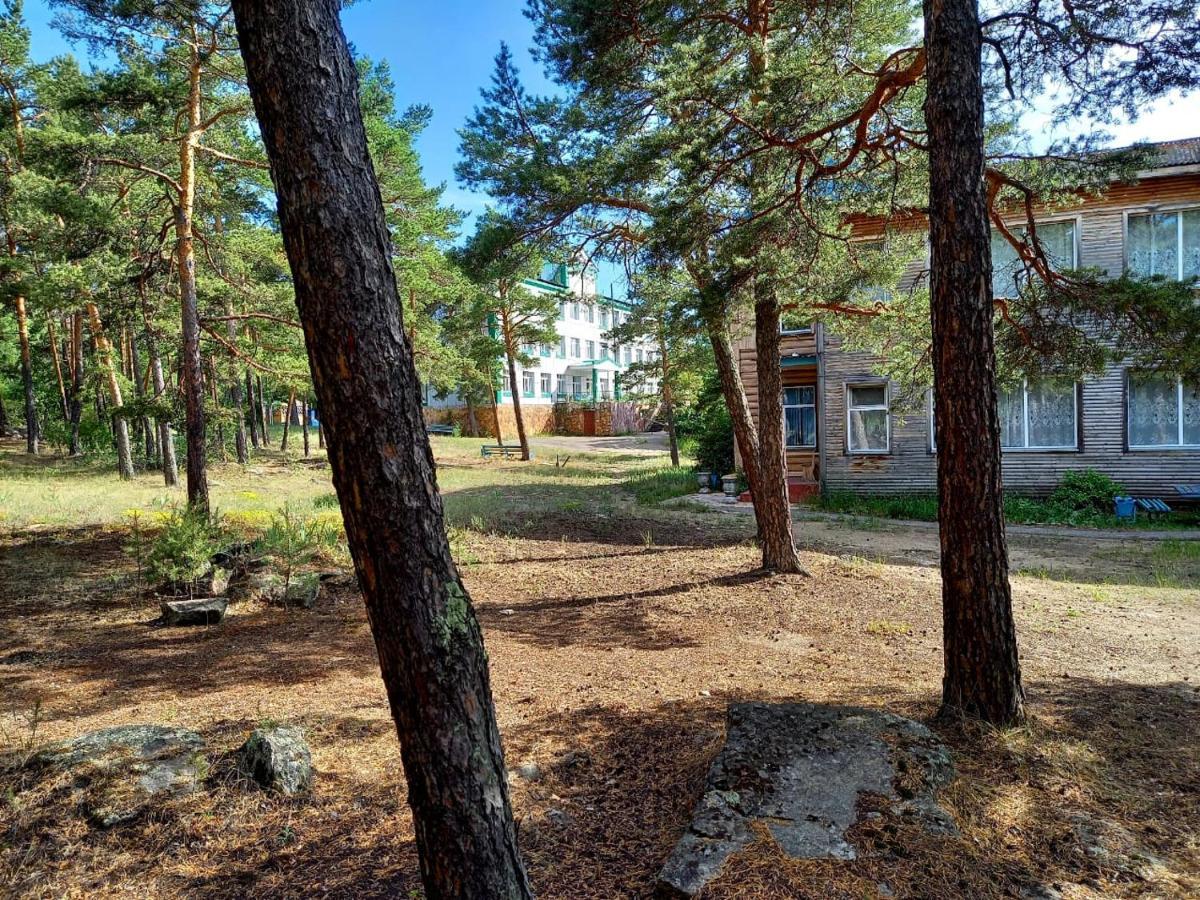 Гостевой Пансионат "Советский Союз" У Ербола Shchūchīnsk Extérieur photo